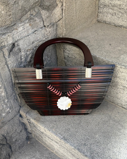 Bamboo seashell purse